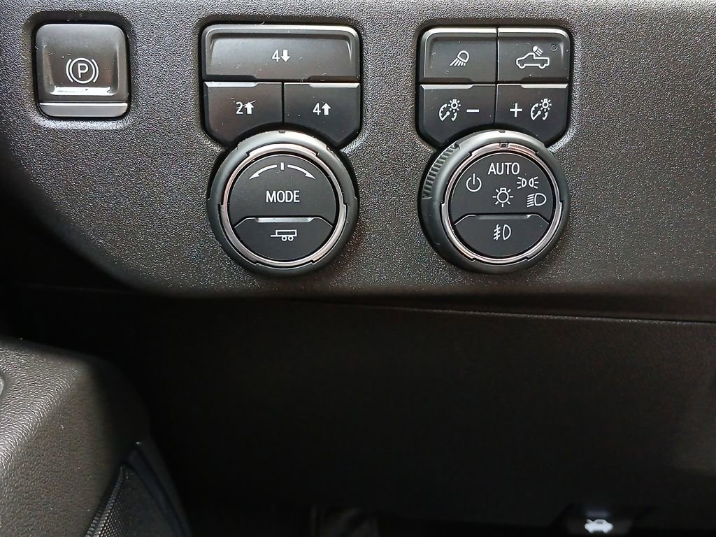 2024 Chevrolet Silverado 2500HD LT photo 17