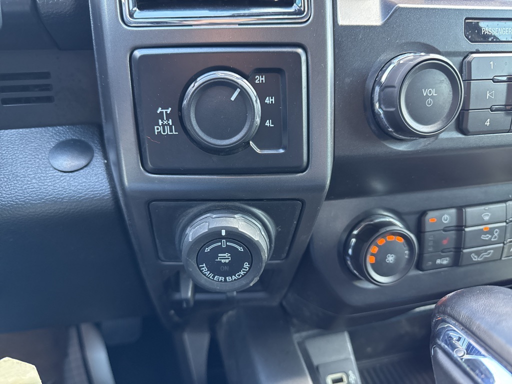 2019 Ford F-150 XLT photo 11