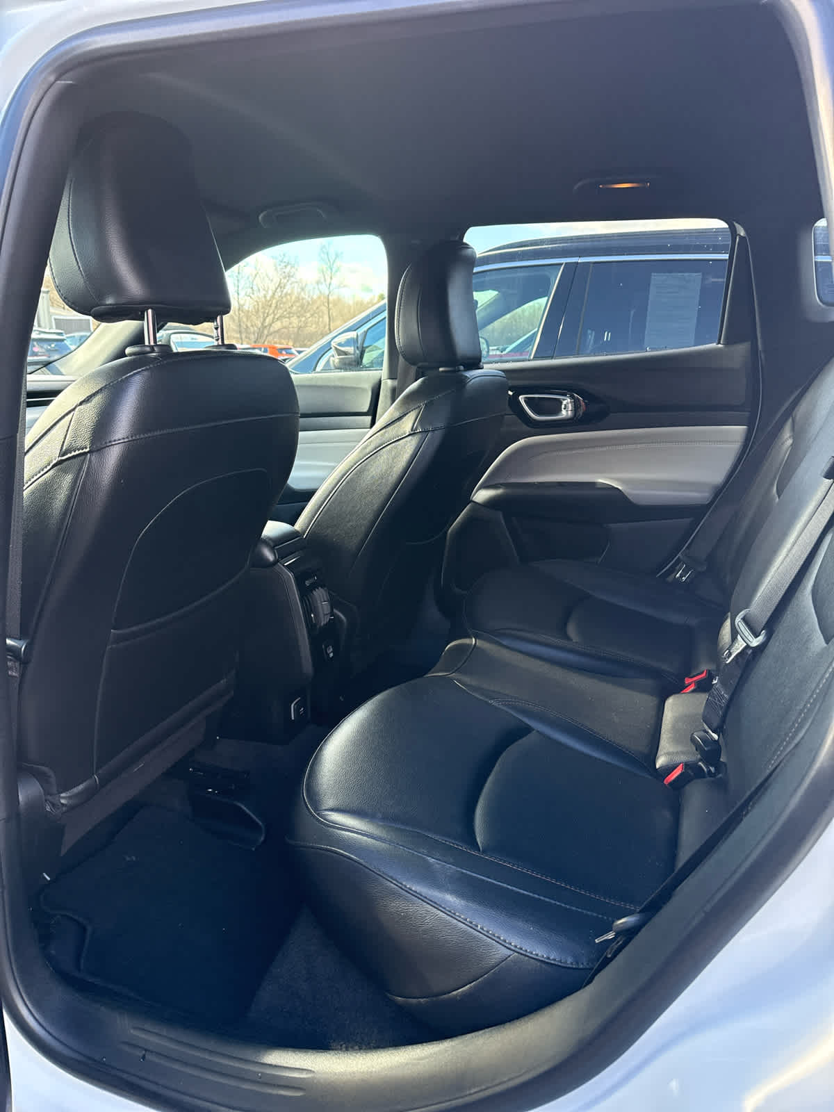 2024 Jeep Compass Limited photo 4