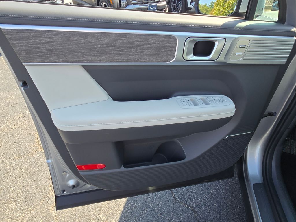 2024 Hyundai Santa Fe Limited photo 29