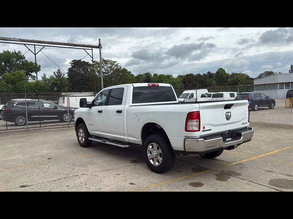 2024 Ram 2500 Big Horn photo 2
