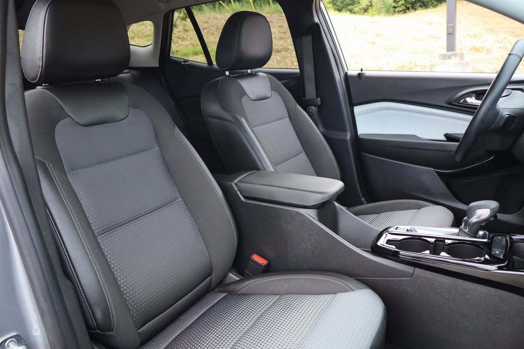 2024 Chevrolet Trax LT photo 15