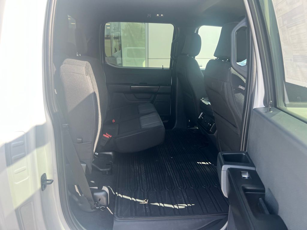 2025 Ford F-150 STX photo 22