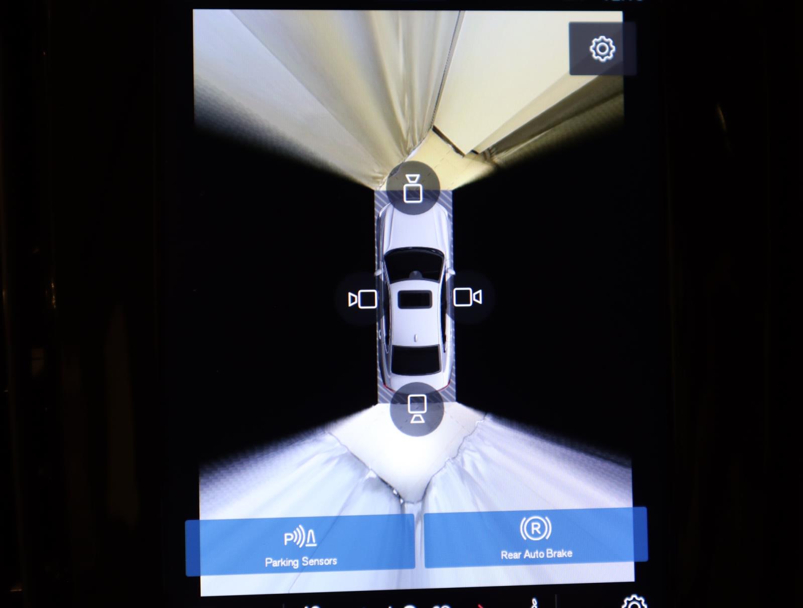 2025 Volvo S90 Plus photo 31