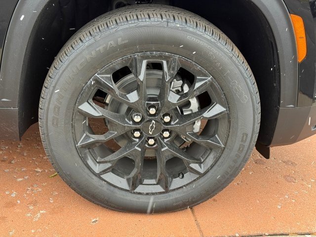 2026 Chevrolet Traverse photo 3