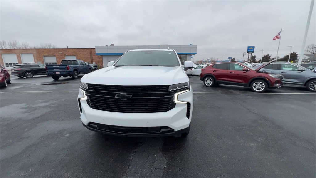 2023 Chevrolet Tahoe RST photo 3