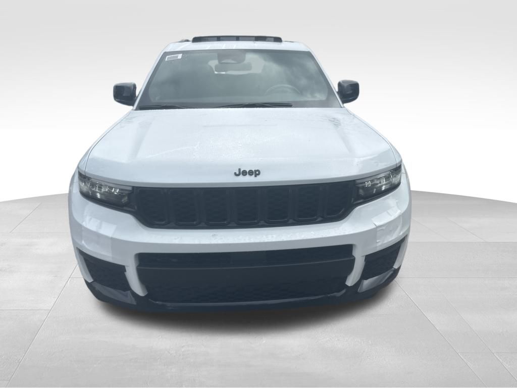 2025 Jeep Grand Cherokee Altitude X photo 23