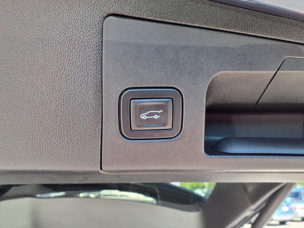 2018 Cadillac XT5 Luxury photo 21
