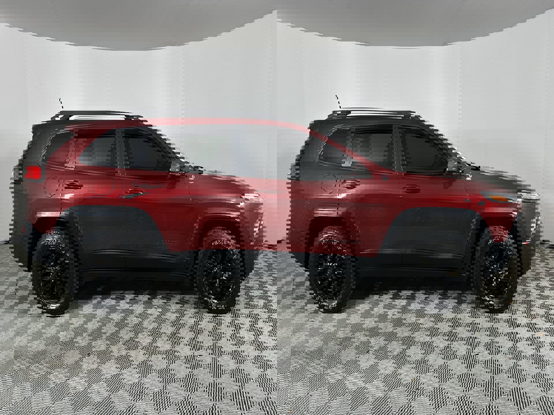 Image 9 of Pre-Owned 2017 Jeep Cherokee Trailhawk