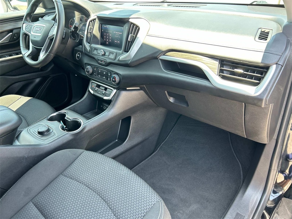 2024 Gmc Terrain SLE photo 22