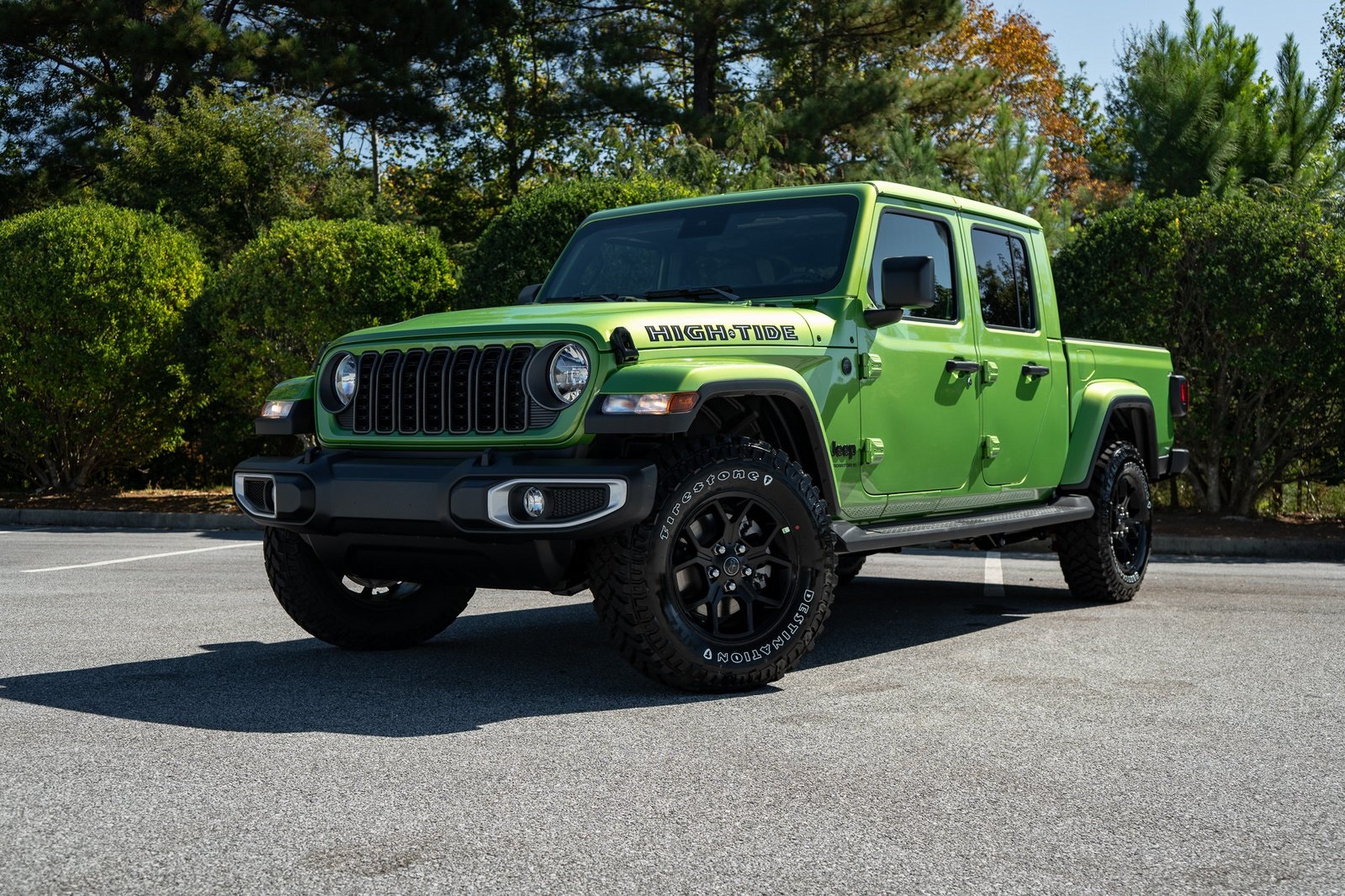 2025 Jeep Gladiator High Tide's photo