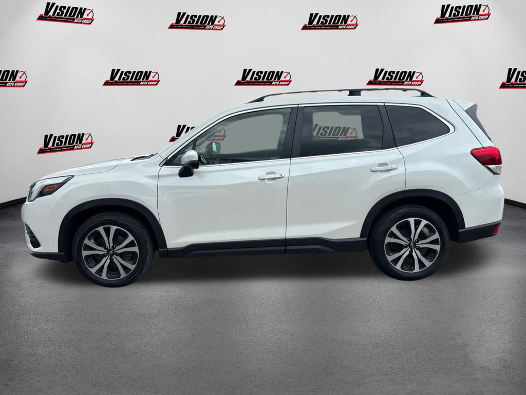 2022 Subaru Forester Limited photo 7