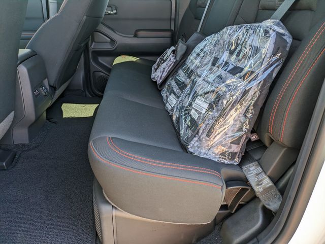 2025 Nissan Frontier Crew Cab PRO-4X photo 22