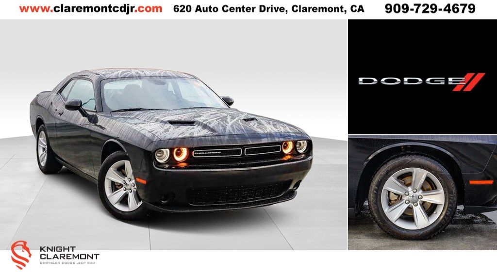 2023 Dodge Challenger SXT's photo