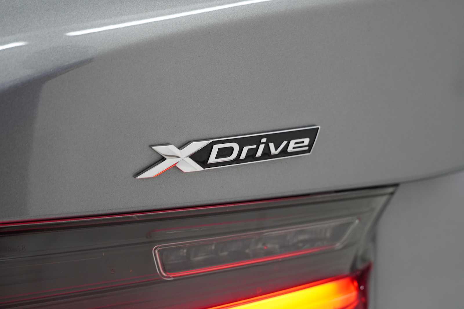 2025 Bmw 330i xDrive photo 9