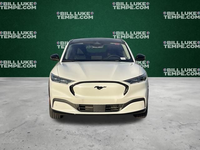 2022 Ford Mustang Mach-E Premium photo 2