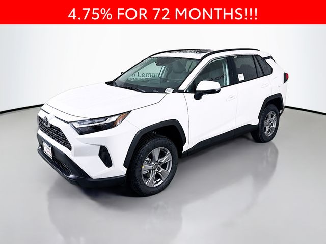 2025 Toyota RAV4 XLE photo 2