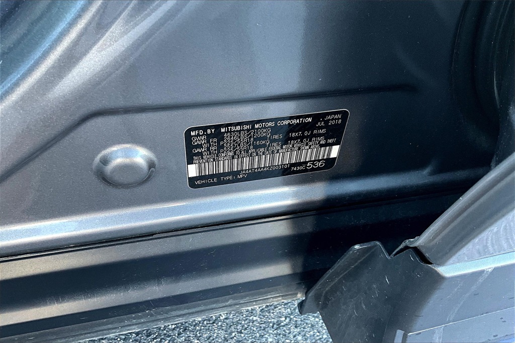 2019 Mitsubishi Eclipse Cross LE photo 32