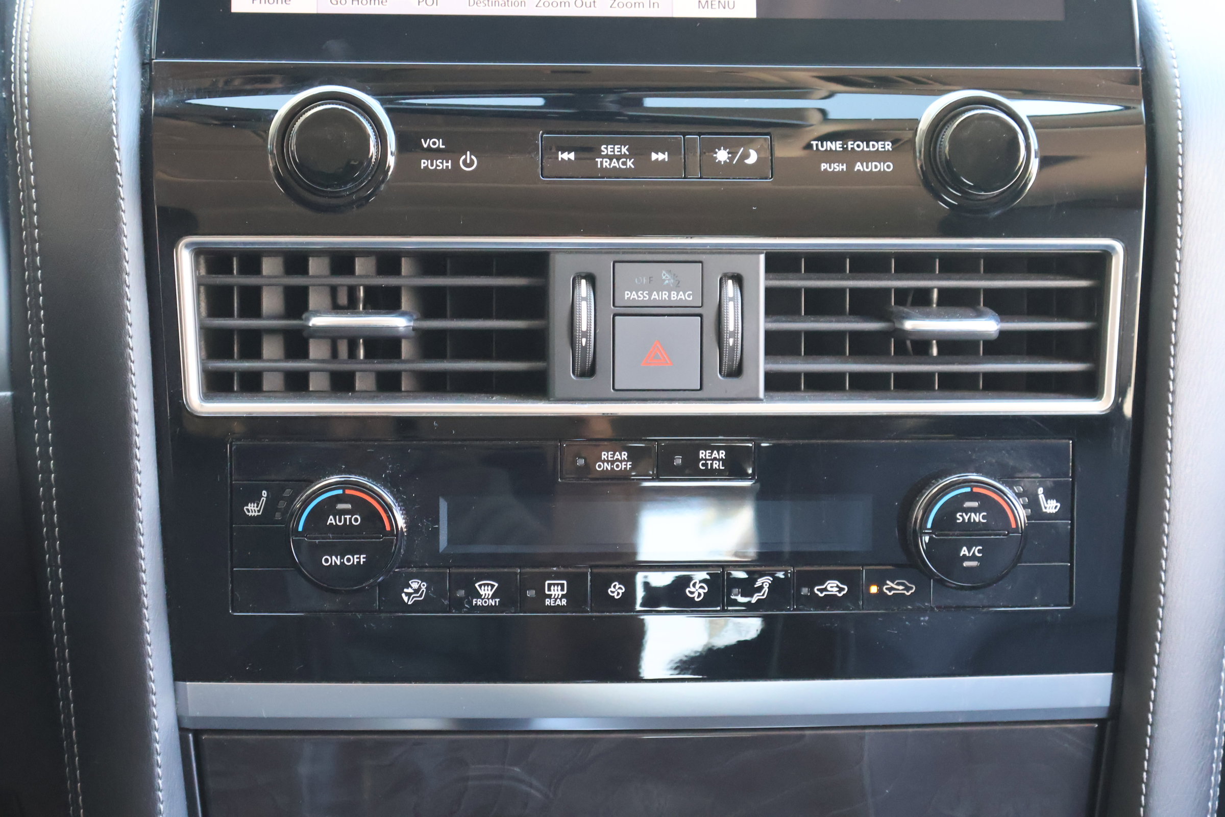 2024 Infiniti QX80 Luxe photo 19