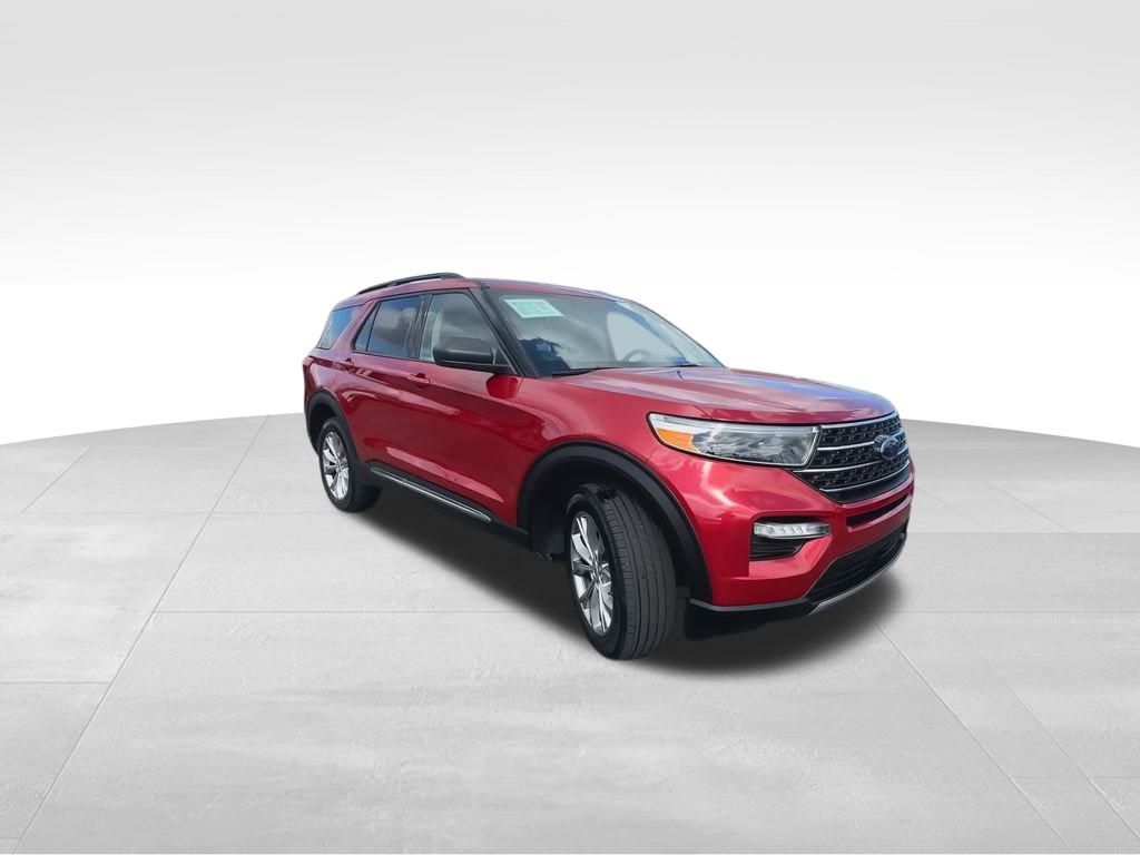 2022 Ford Explorer XLT photo 3