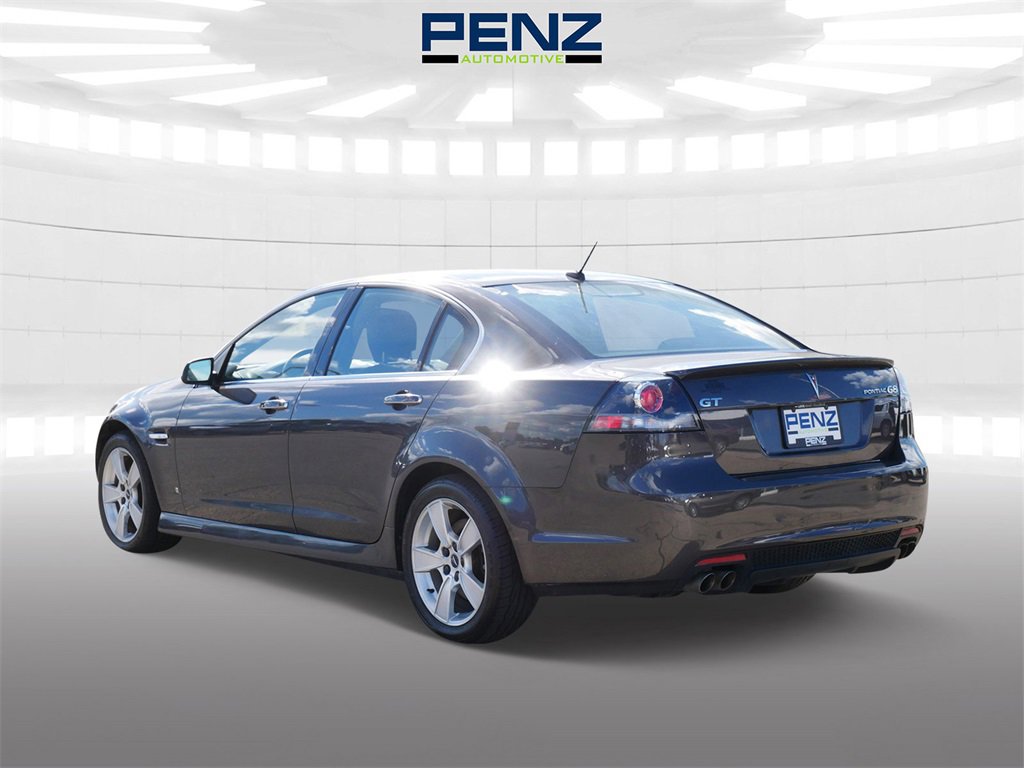 2009 Pontiac G8 GT photo 4