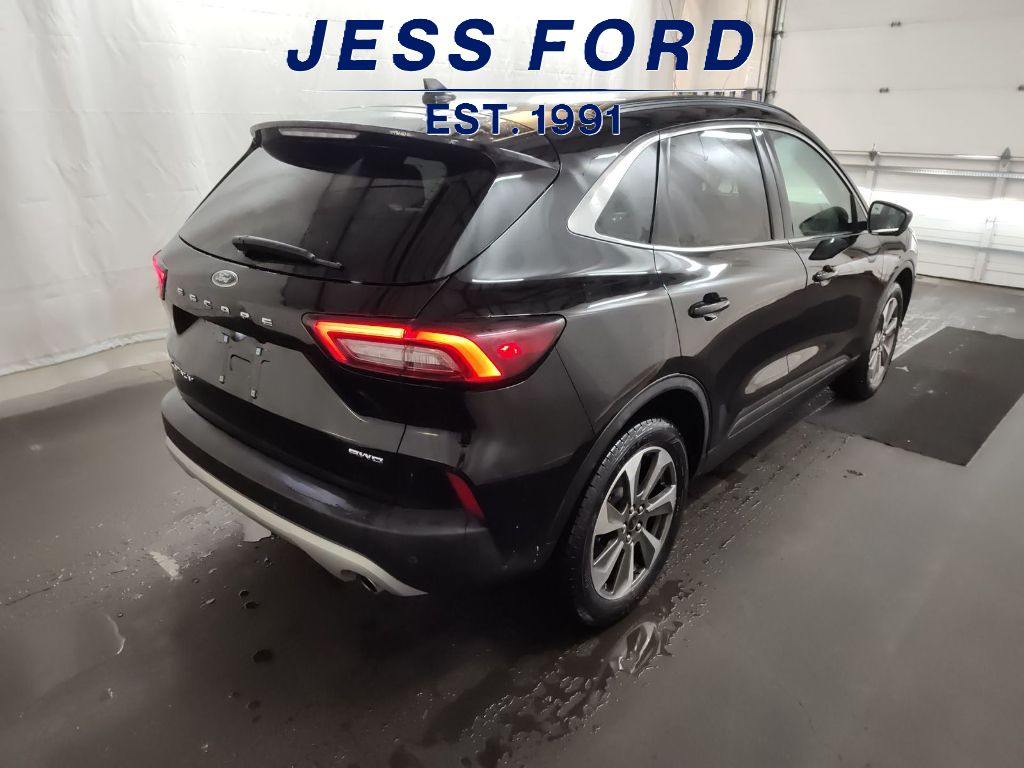 2023 Ford Escape Platinum photo 3
