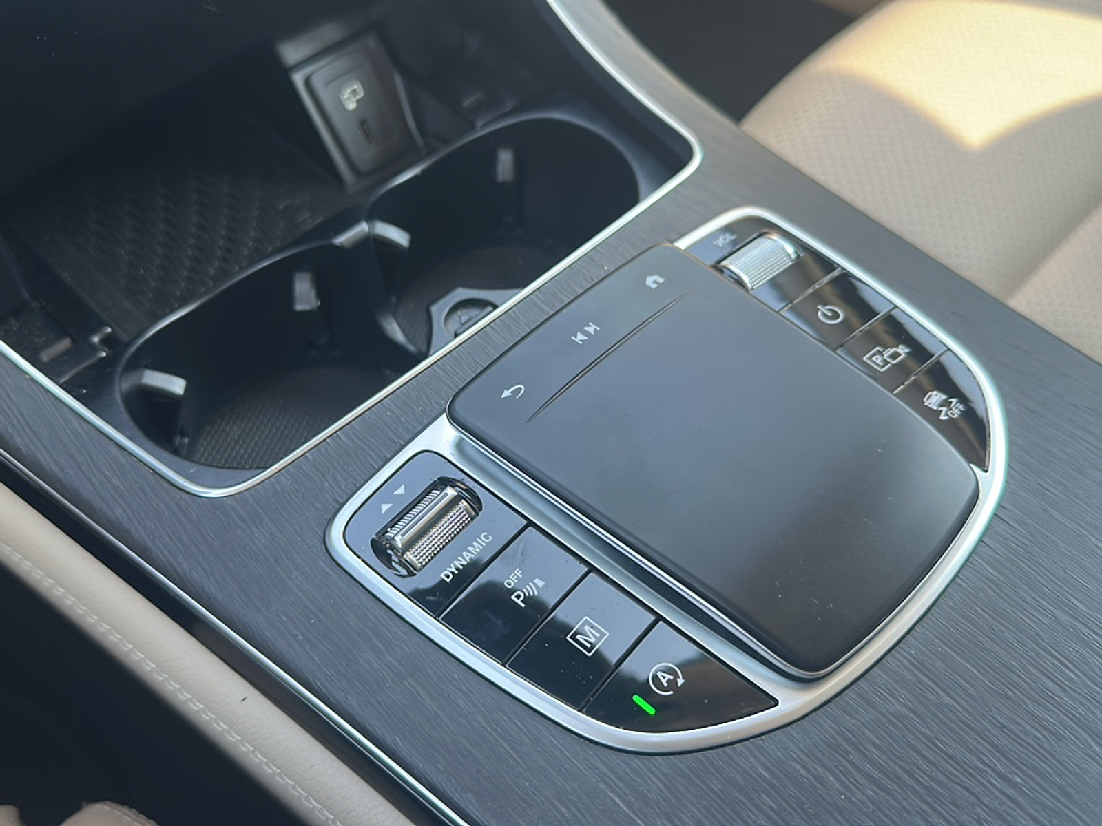 2021 Mercedes Benz GLC 300 4MATIC Coupe photo 23