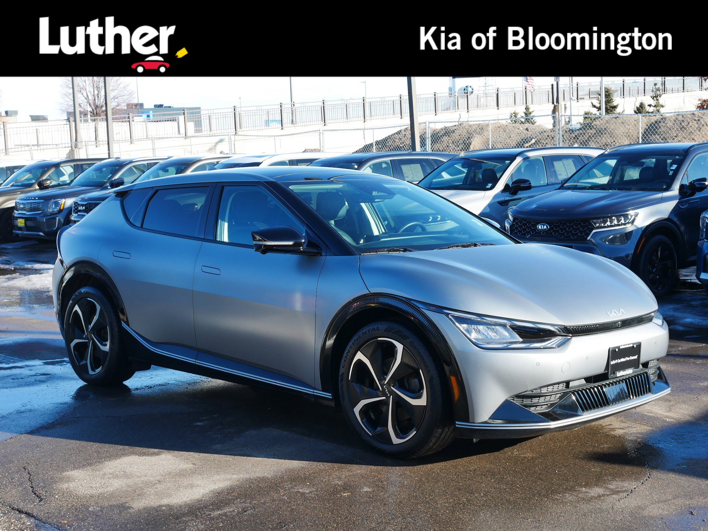 2022 Kia EV6 GT-LINE's photo