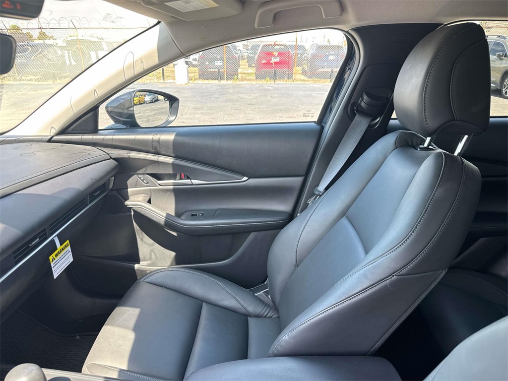 2022 Mazda CX-30 2.5 Select photo 15