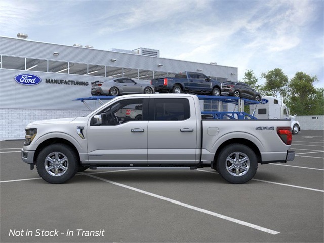 2025 Ford F-150 XLT photo 3
