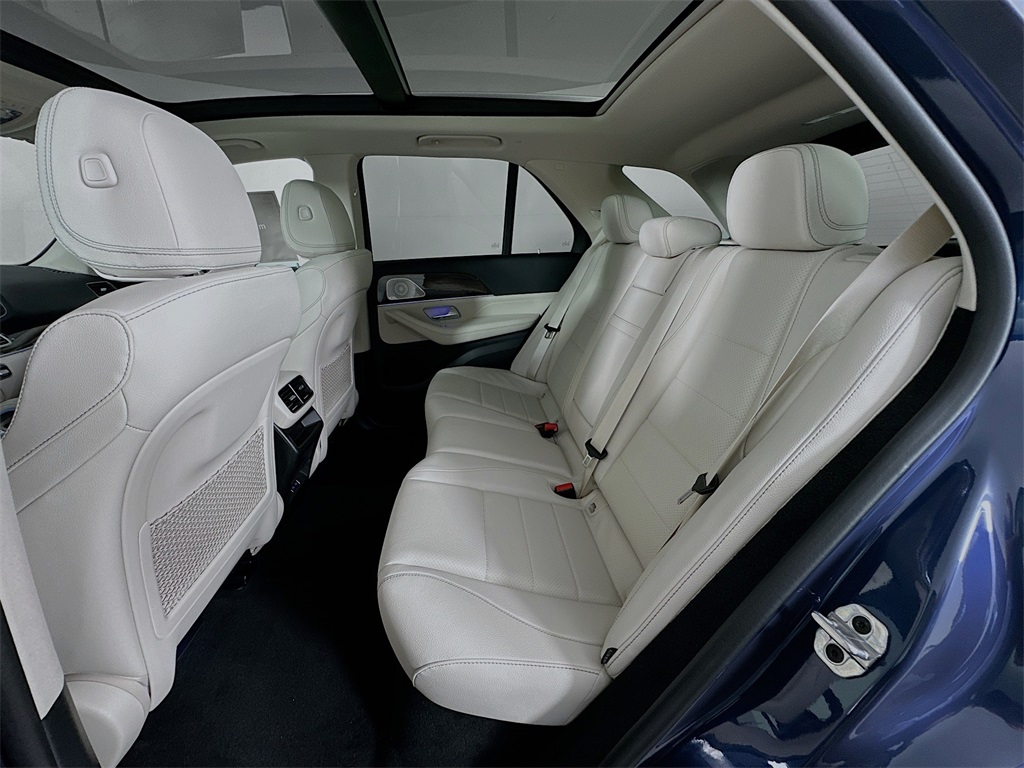 2026 Mercedes Benz GLE 450 4MATIC photo 24