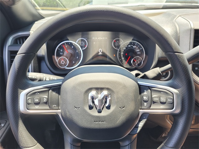 2025 Ram 2500 Tradesman photo 23