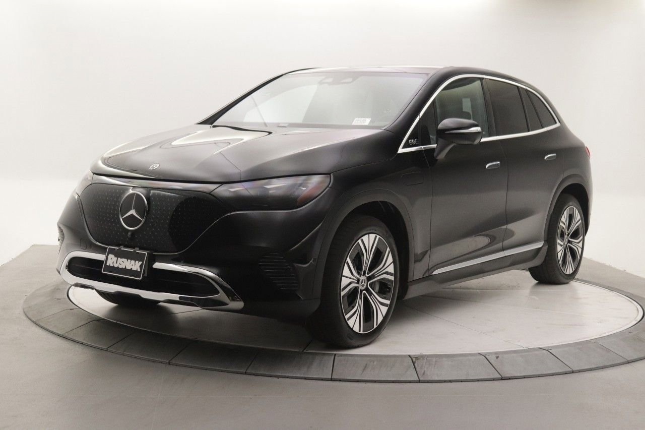 2025 Mercedes Benz EQE SUV 350 photo 3
