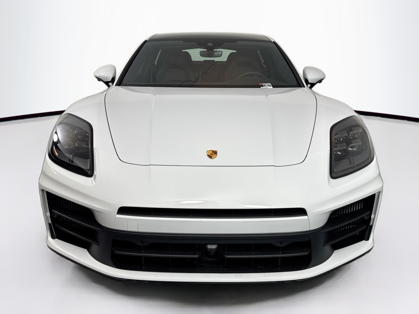 2025 Porsche Panamera 4 photo 6