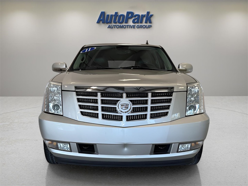 2011 Cadillac Escalade Base photo 2