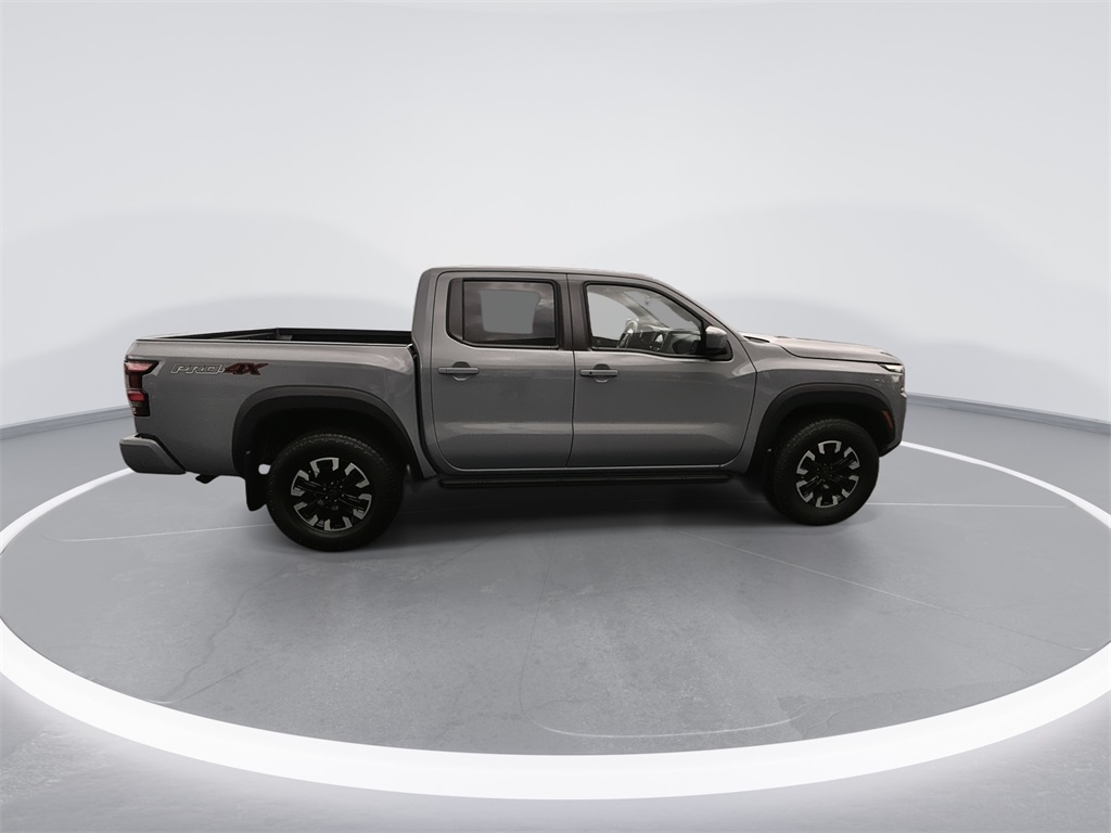 2022 Nissan Frontier PRO-4X photo 9