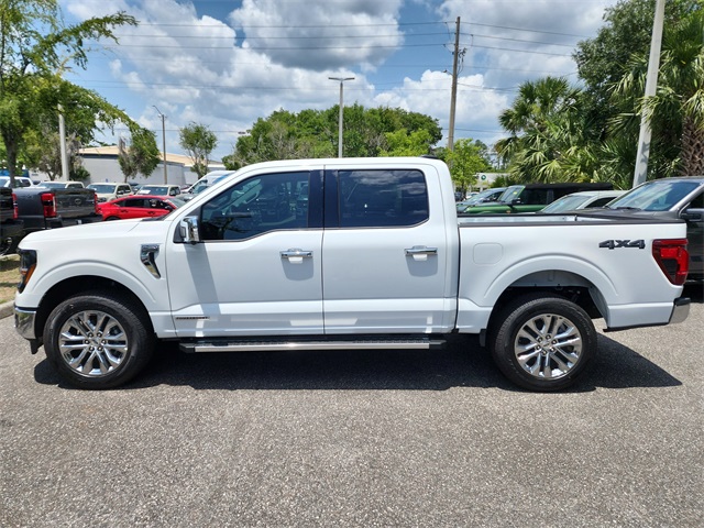 2025 Ford F-150 XLT photo 4
