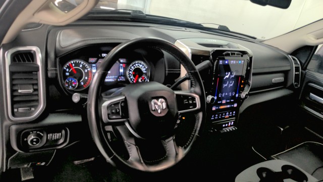 Used 2024 GRAY Ram Laramie image 14