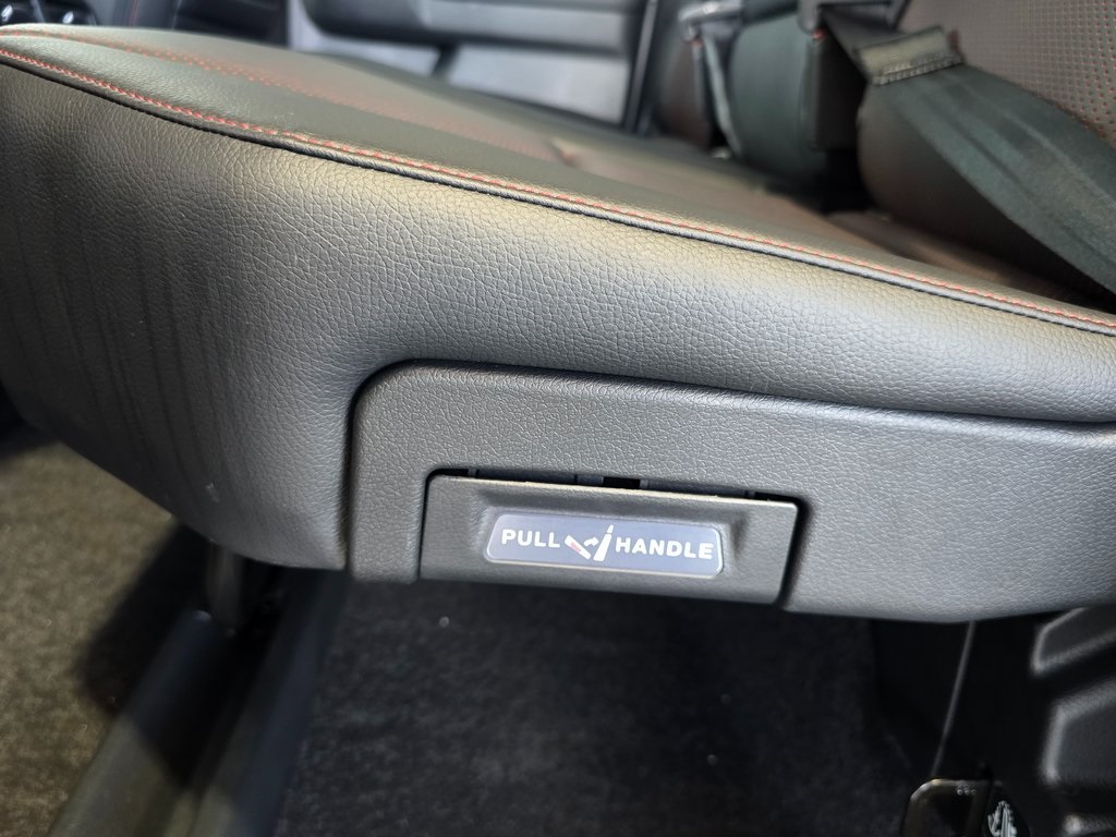 2025 Honda Ridgeline Black Edition photo 15