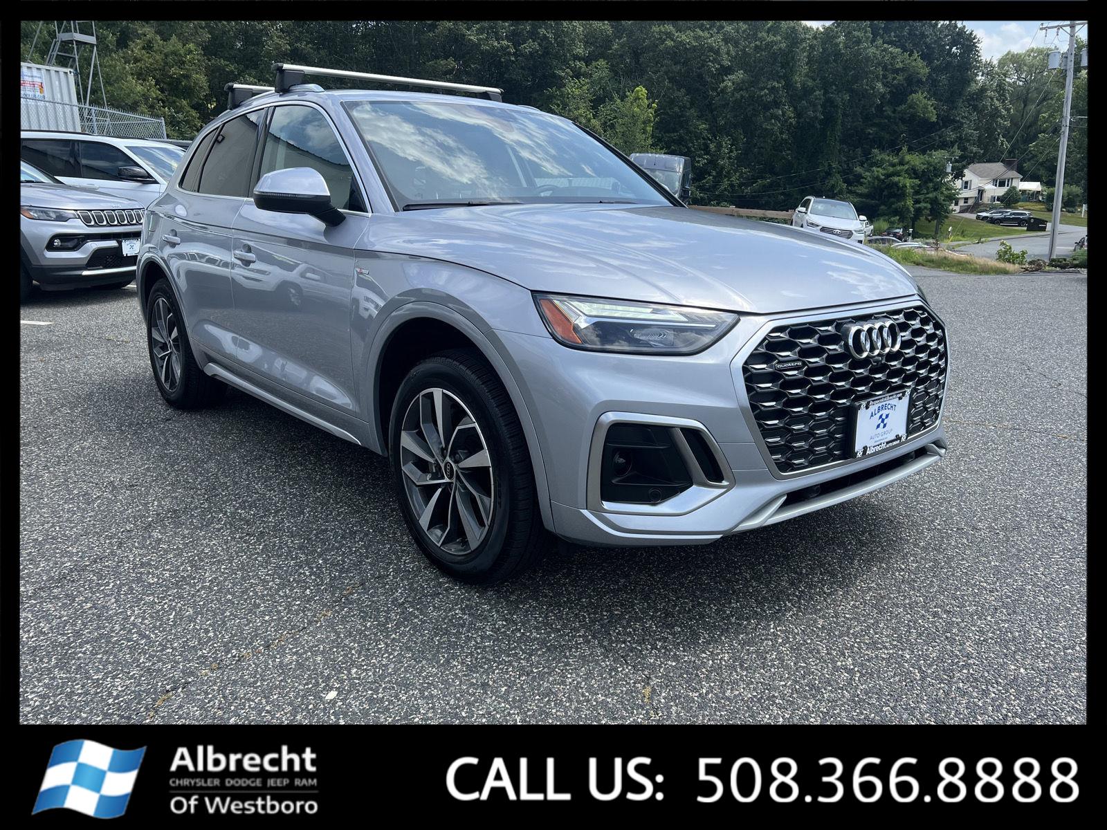 2023 Audi Q5 S line Premium Plus photo 3
