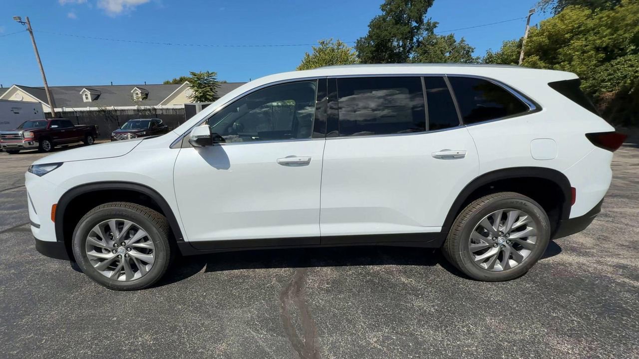 2026 Buick Enclave Preferred photo 4