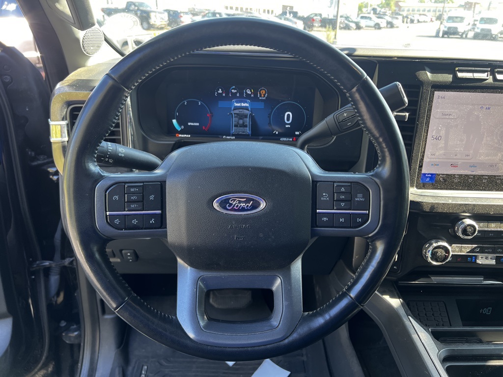 2023 Ford F-250 Lariat photo 5