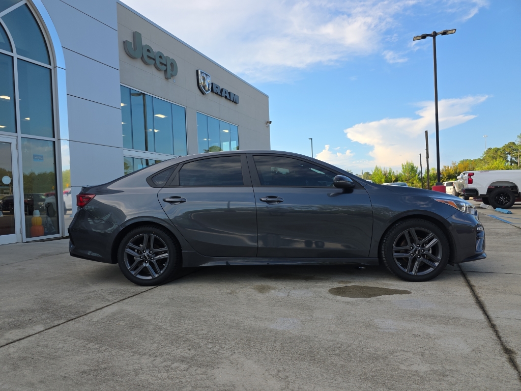 2021 Kia Forte GT-Line photo 10