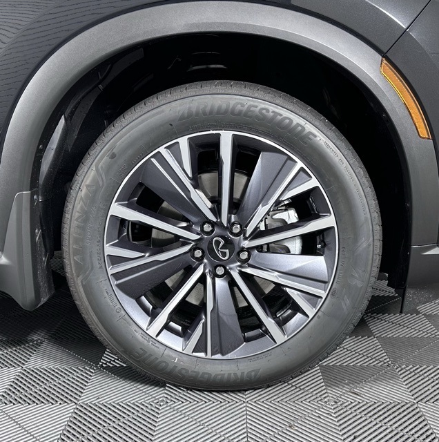 2026 Infiniti QX60 Luxe photo 6