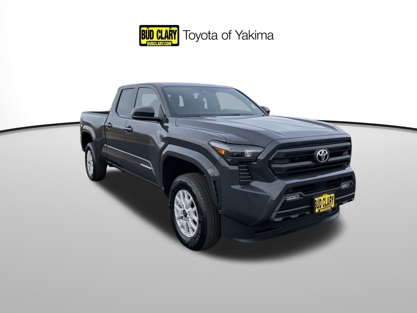 2026 Toyota Tacoma SR5's photo