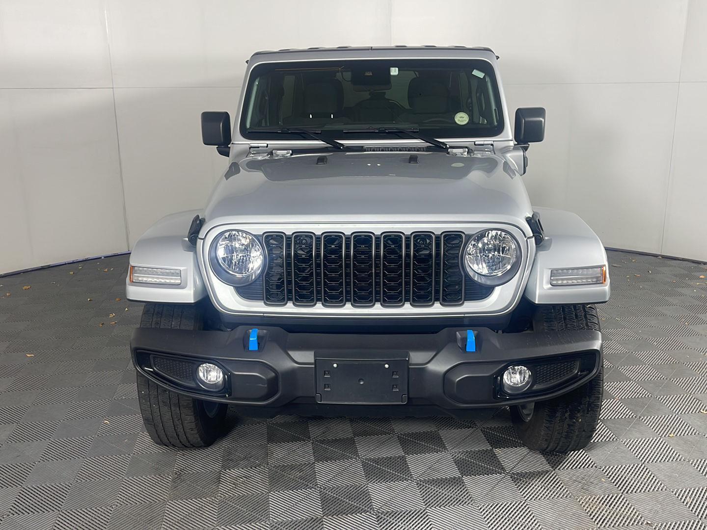 2024 Jeep Wrangler 4xe Sport S photo 3