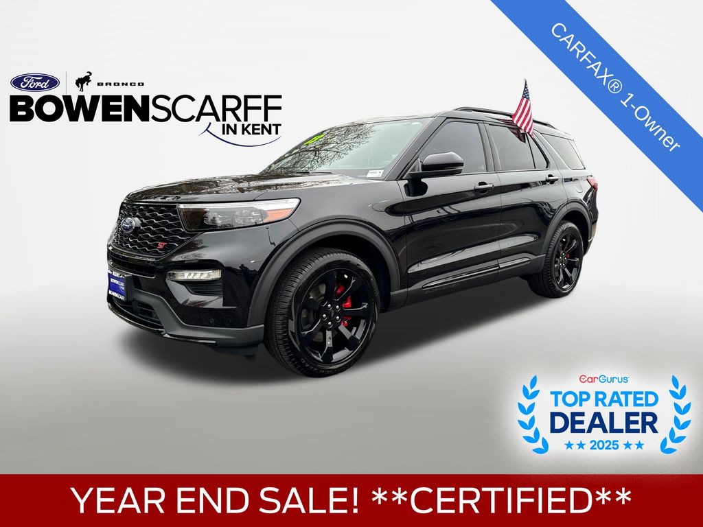 2023 Ford Explorer ST's photo