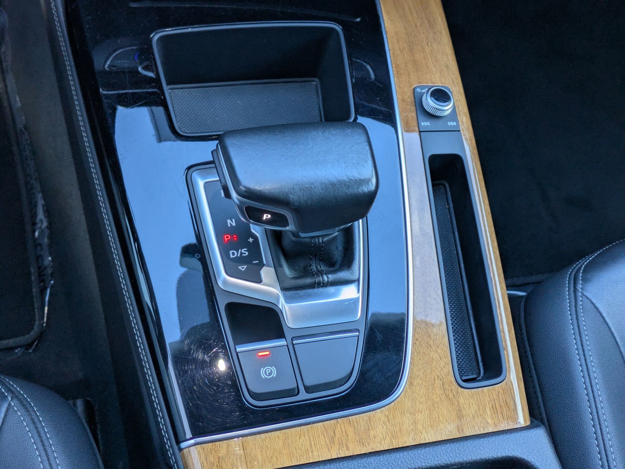 2021 Audi Q5 Premium Plus photo 22