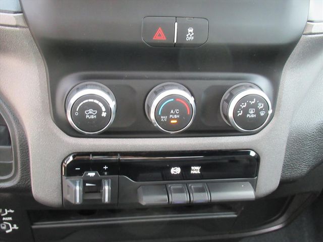 2022 Ram 3500 Tradesman photo 20