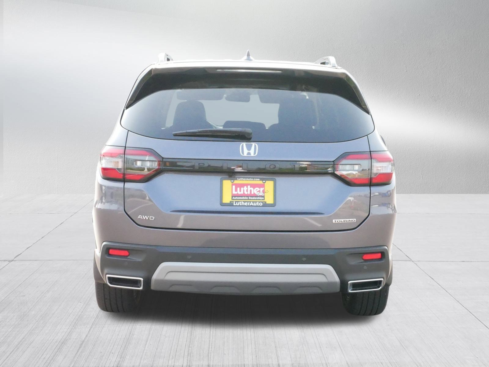 2023 Honda Pilot Touring photo 6